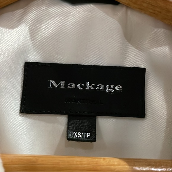 Mackage off white jacket with black leather details. Only worn a few times - Picture 4 of 7